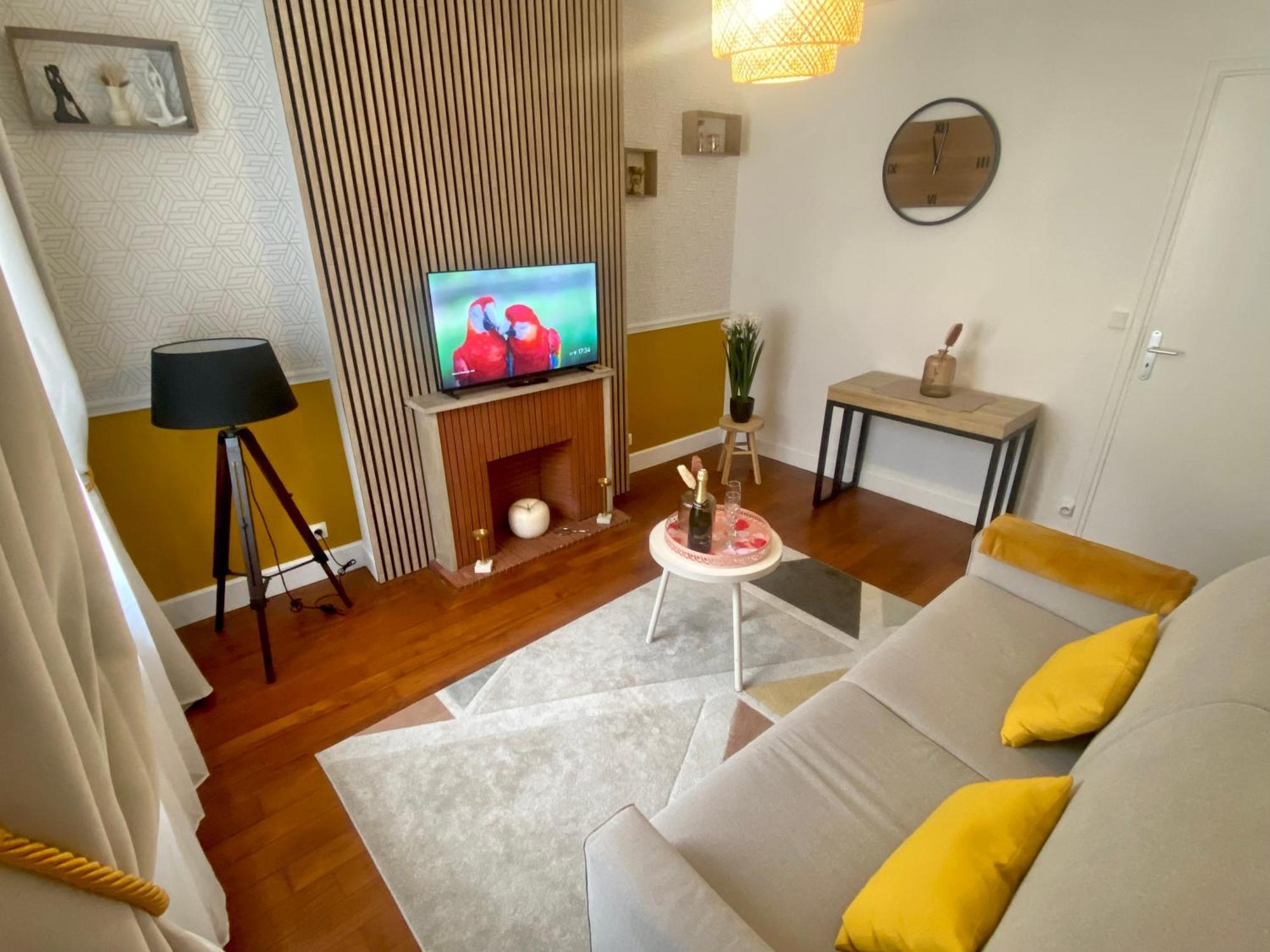 Apartmán Le Cocon De La Tour -Vip-Compiegne-Hyper Centre Exteriér fotografie